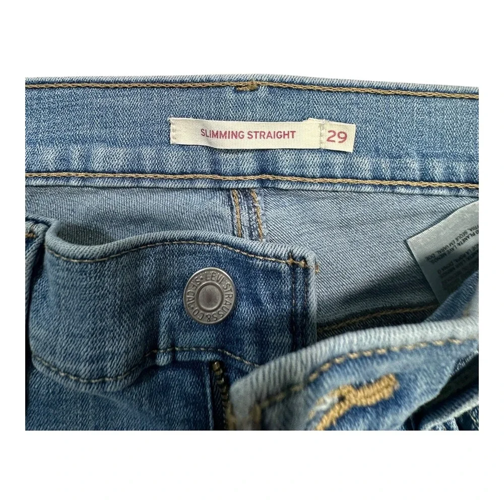 Levi's 721 Slimming Straight Jeans Medium Wash‎ Women's Size 29x30